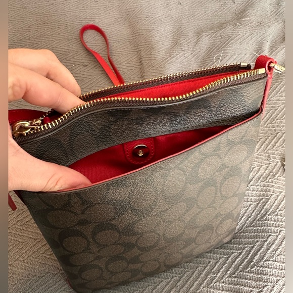 NWT Coach Crossbody Bag - Picture 3 of 6